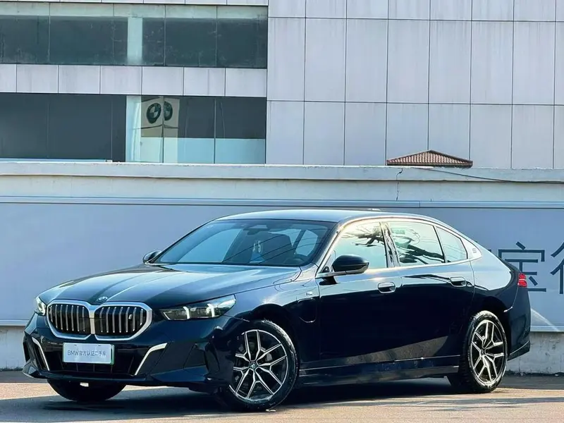 BMW i5, 2024