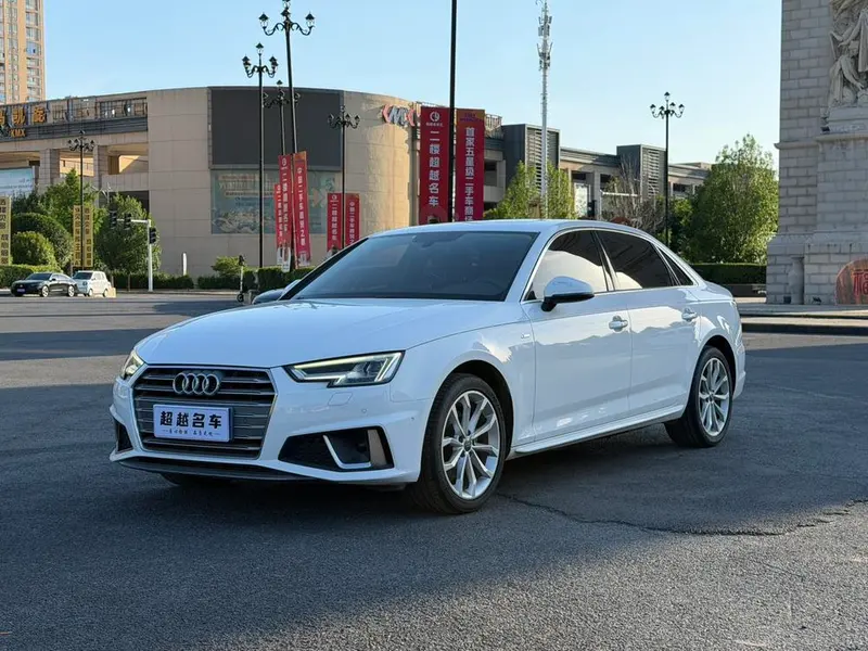 Audi A4L 40 TFSI Fashion Version CN6, 2019 — фото 1