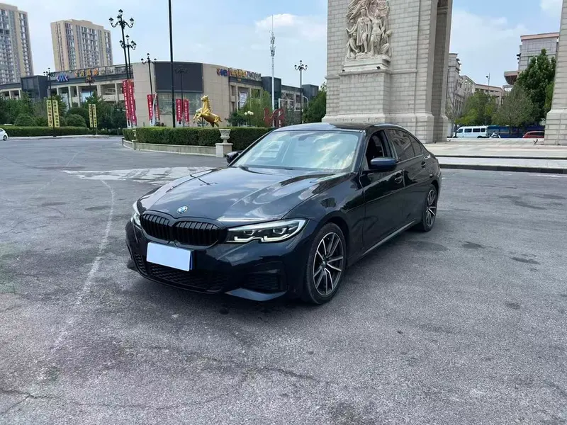BMW 3-Series, 2021