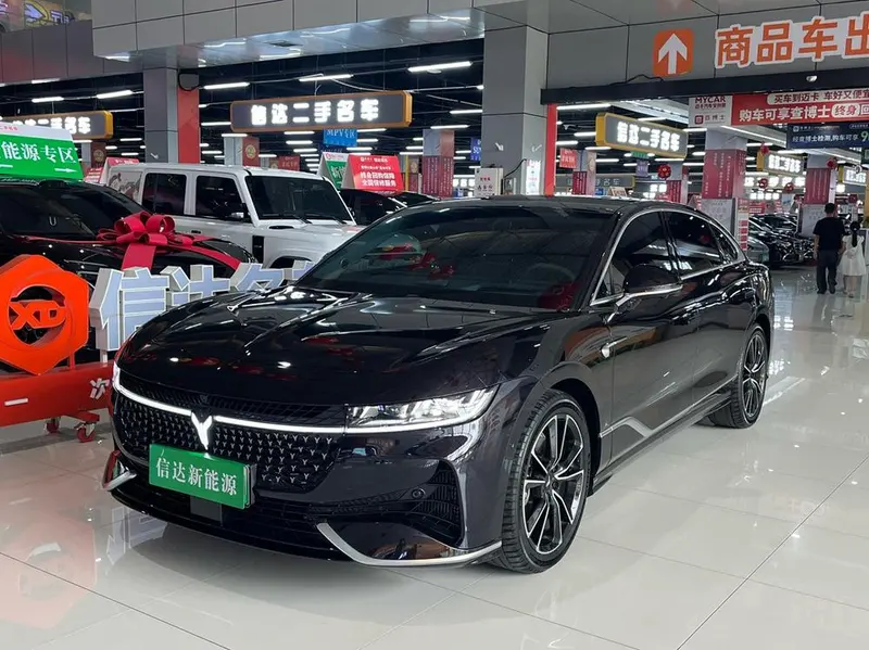 Voyah Zhuiguang PHEV, 2024