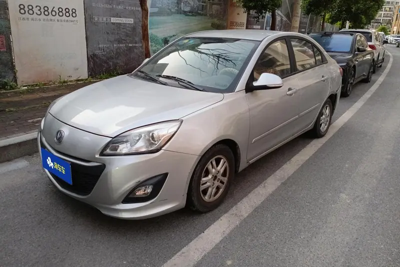 Changan Yuexiang V5, 2012
