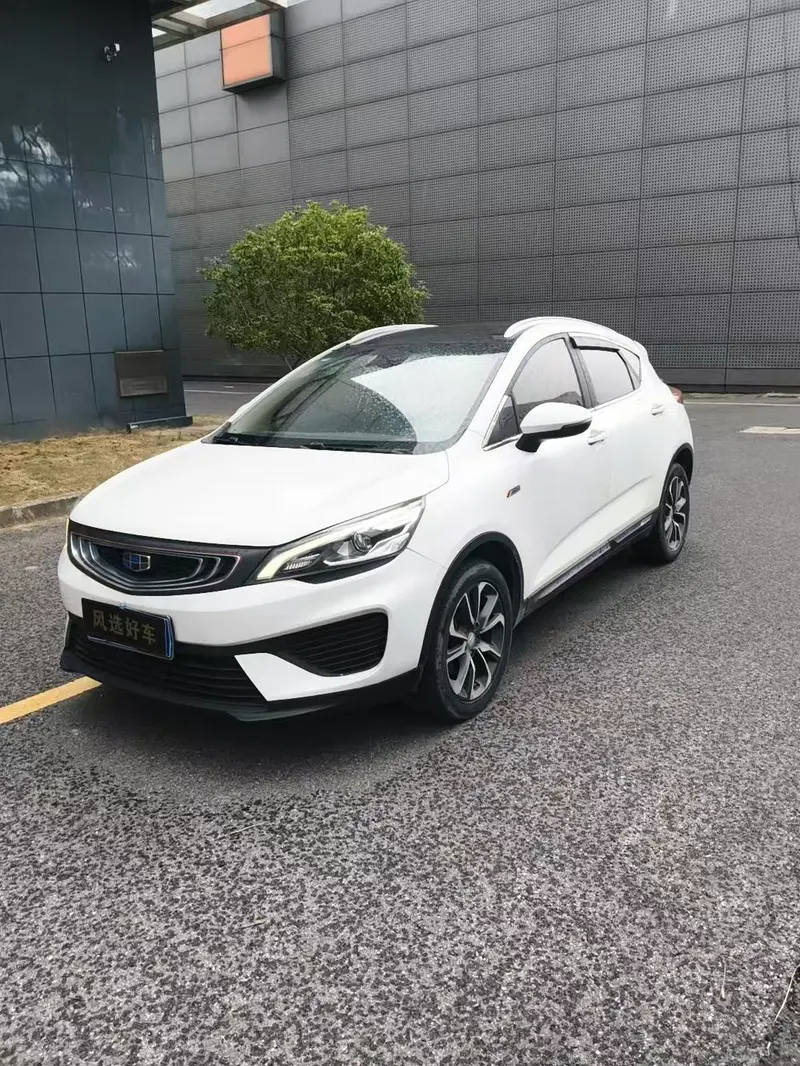 Geely Emgrand GS Trendy Edition 1.4T Auto Style Smart Connected Version, 2018 — фото 1