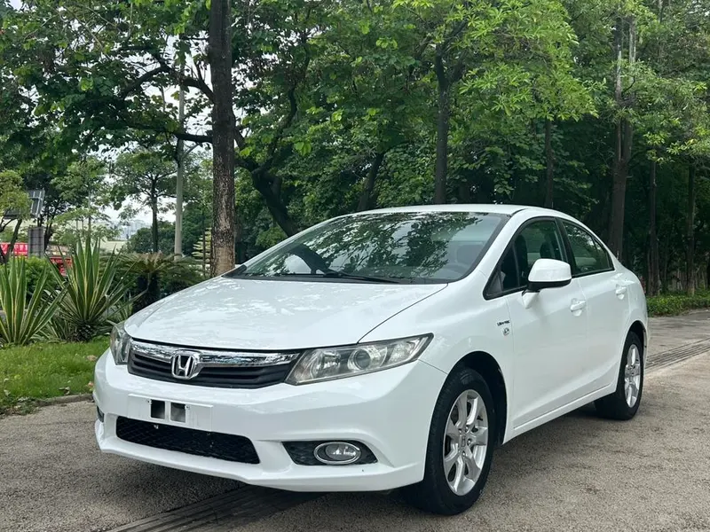 Honda Civic Anniversary 1.8L Auto Comfort Edition, 2013 — фото 1