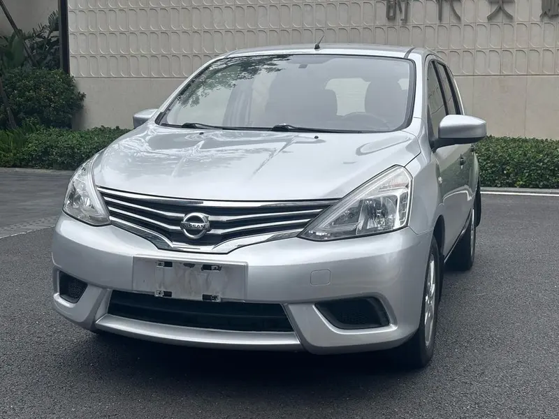 Nissan Livina 1.6XE CVT Comfort Edition, 2015 — фото 1