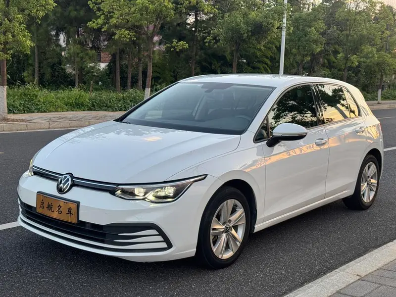 Volkswagen Golf 200TSI DSG Pro, 2021 — фото 1