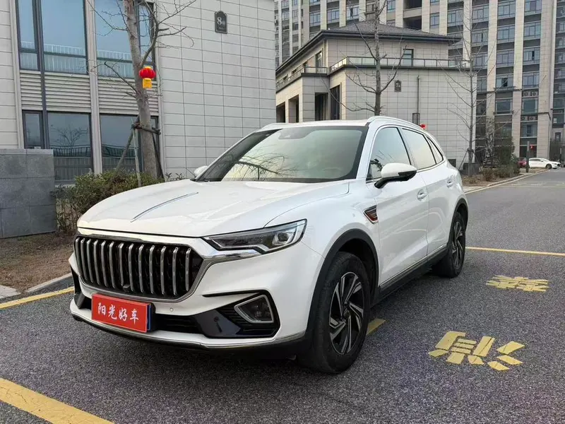 Hongqi HS5, 2022