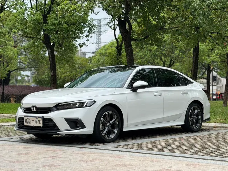 Honda Civic 240TURBO CVT Dynamic Edition, 2022 — фото 1