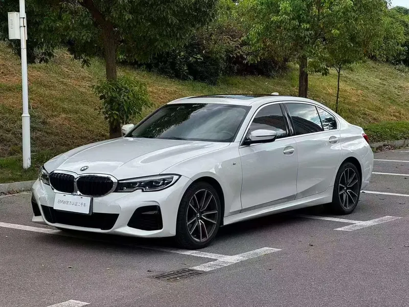 BMW 3-Series, 2020