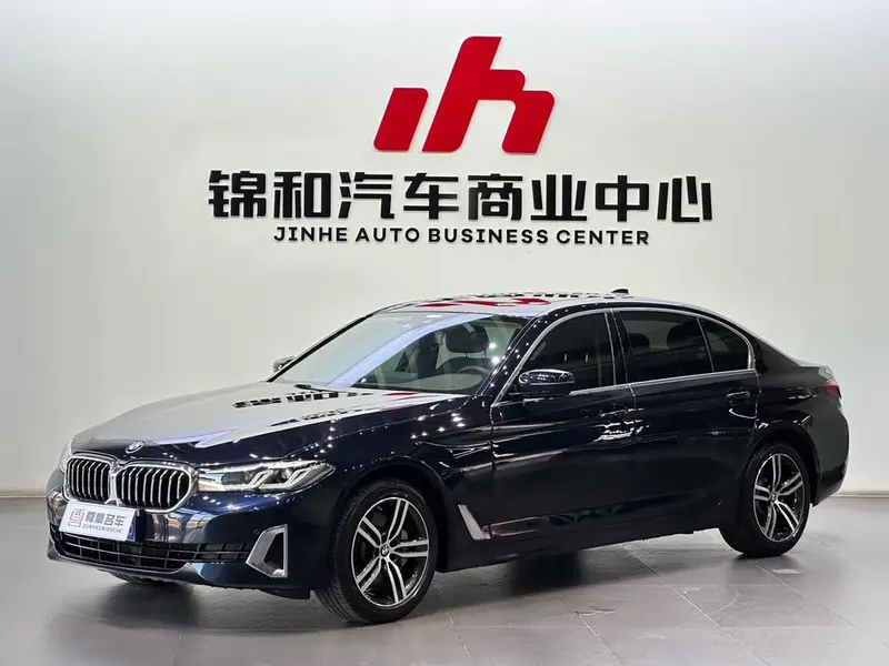 BMW 5-Series, 2021