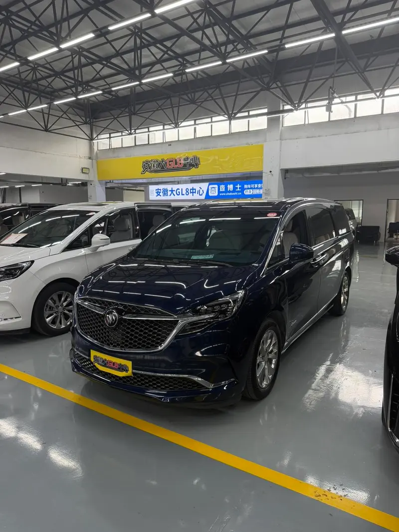 Buick GL8, 2022