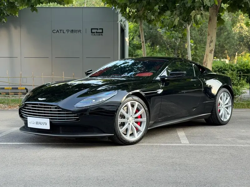 Aston Martin DB11, 2019