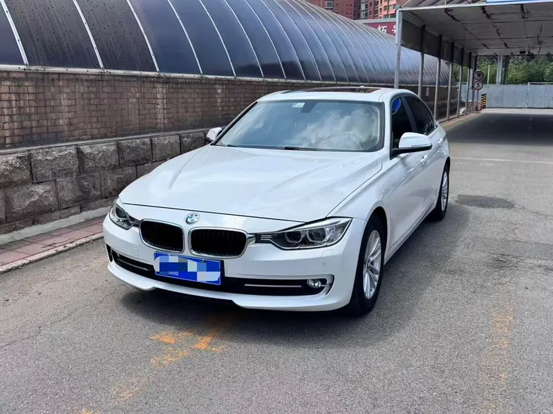 BMW 3-Series, 2015