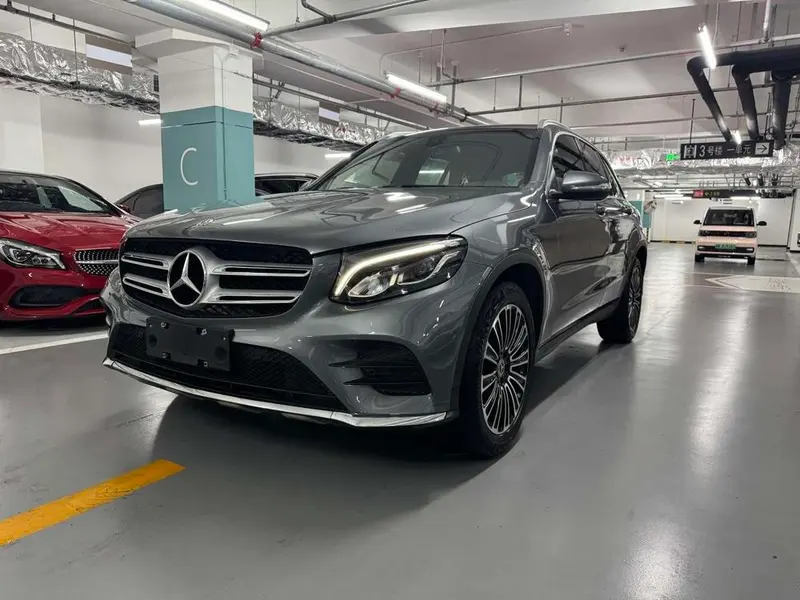 Mercedes-Benz GLC Facelift GLC 260 4MATIC Luxury Version, 2018 — фото 1
