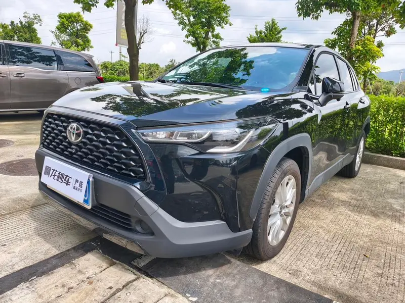 Toyota Corolla Cross 2.0L CVT Edition, 2024 — фото 1