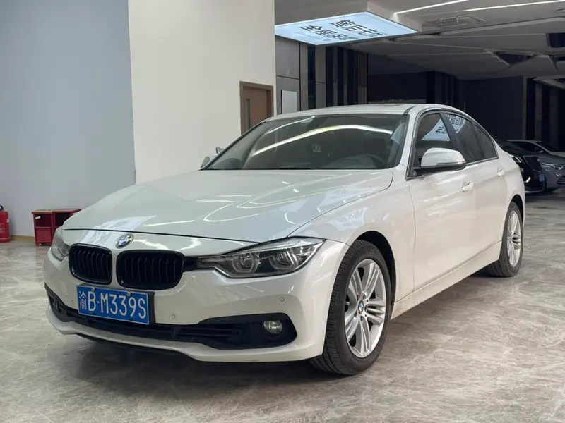 BMW 3-Series, 2017