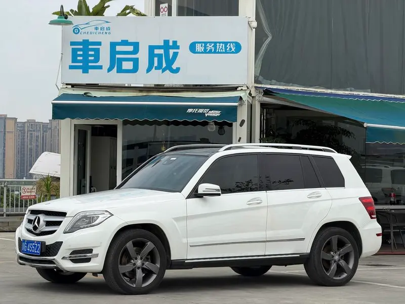 Mercedes-Benz GLK-Class GLK 300 4MATIC Sunroof Version, 2013 — фото 1