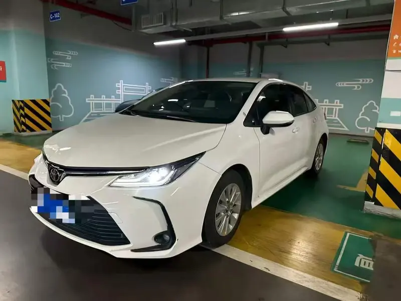 Toyota Corolla 1.5L CVT Edition, 2023 — фото 1