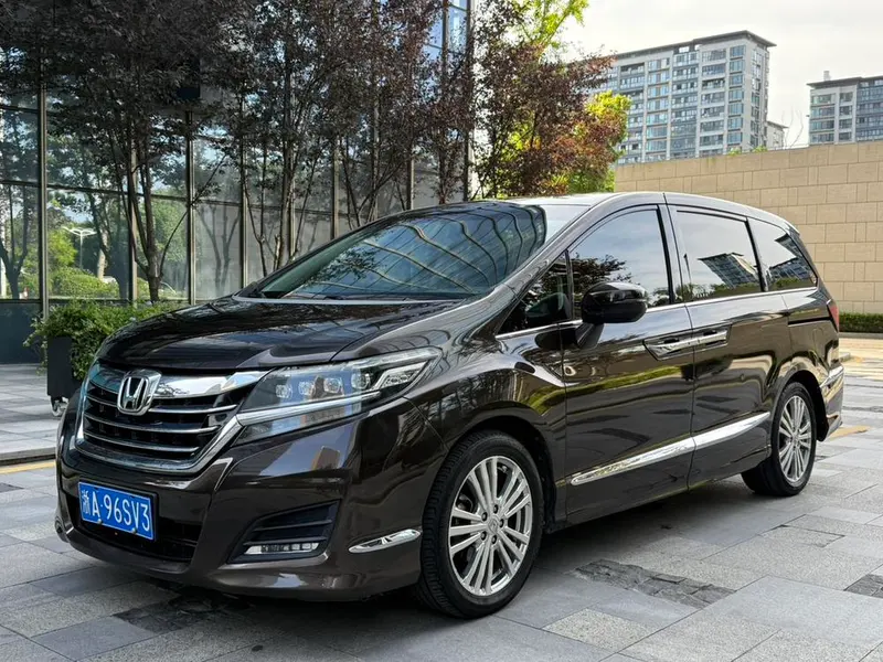 Honda Elysion, 2016