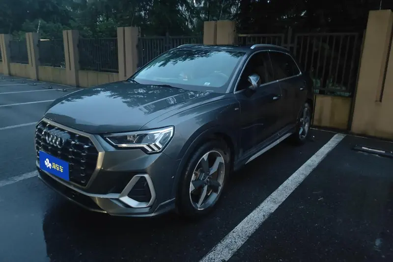 Audi Q3 35 TFSI Fashion Version, 2022 — фото 1