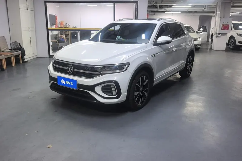 Volkswagen T-Roc, 2023