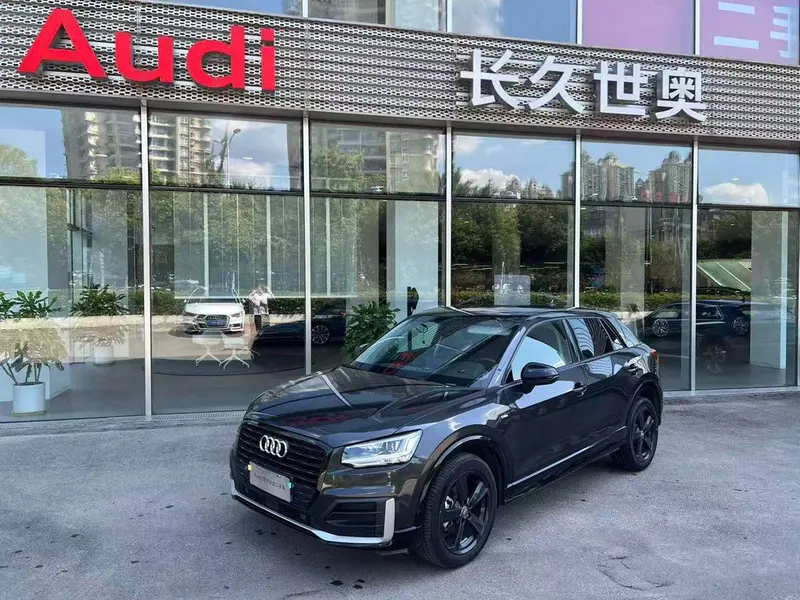 Audi Q2L, 2020
