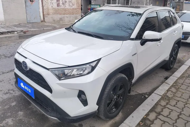 Toyota RAV4 Dual Engine 2.5L CVT 4WD Elite PLUS Edition, 2022 — фото 1