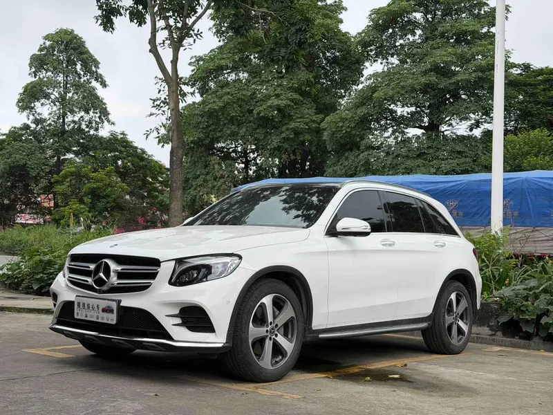 Mercedes-Benz GLC GLC 300 4MATIC Version, 2017 — фото 1