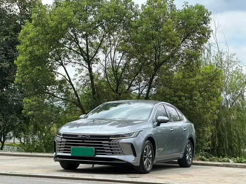 BYD Destroyer 05 Glory Edition DM-i 55KM Luxury Version, 2024 — фото 1