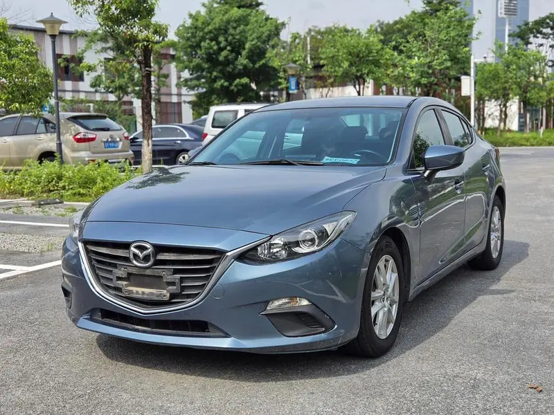Mazda 3 Axela, 2014