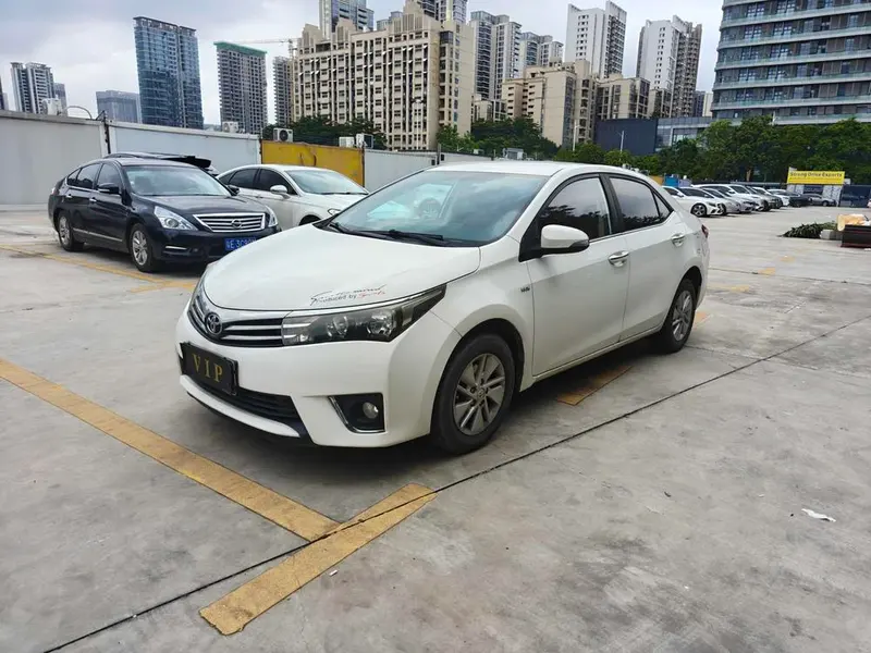 Toyota Corolla 1.6L CVT GL, 2017 — фото 1