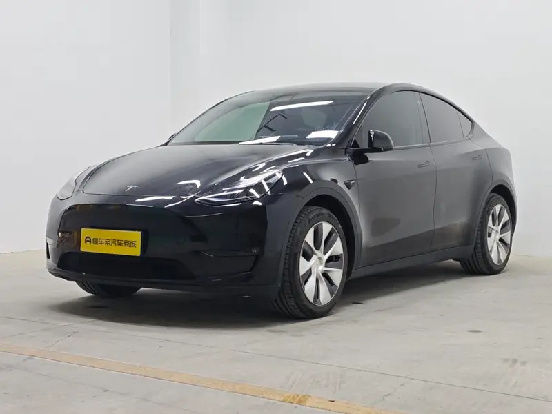 Tesla Model Y Facelift Long Range AWD Edition, 2022 — фото 1