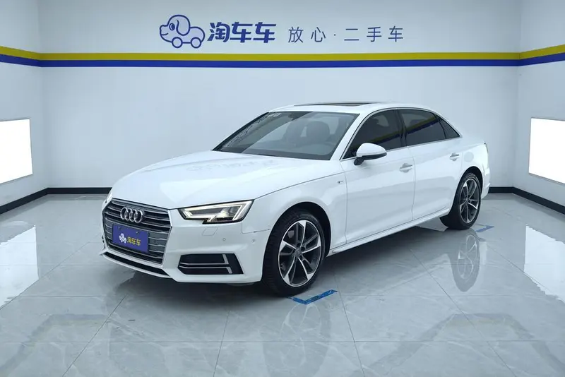 Audi A4L 30 Version 40 TFSI Sport Version, 2018 — фото 1