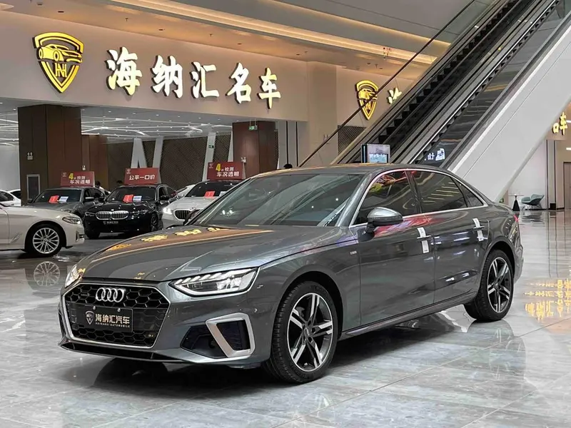 Audi A4L 40 TFSI quattro Luxury Version, 2020 — фото 1