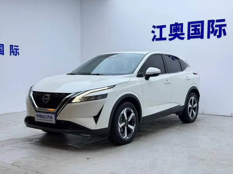 Nissan Qashqai 1.3T Luxury Edition, 2023 — фото 1