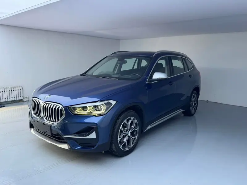 BMW X1 sDrive20Li Fashion Version, 2022 — фото 1
