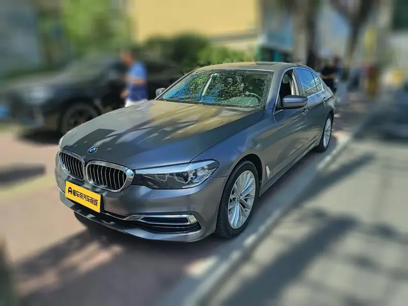 BMW 5-Series, 2019