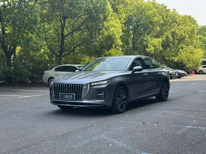 Hongqi H5 PHEV, 2025