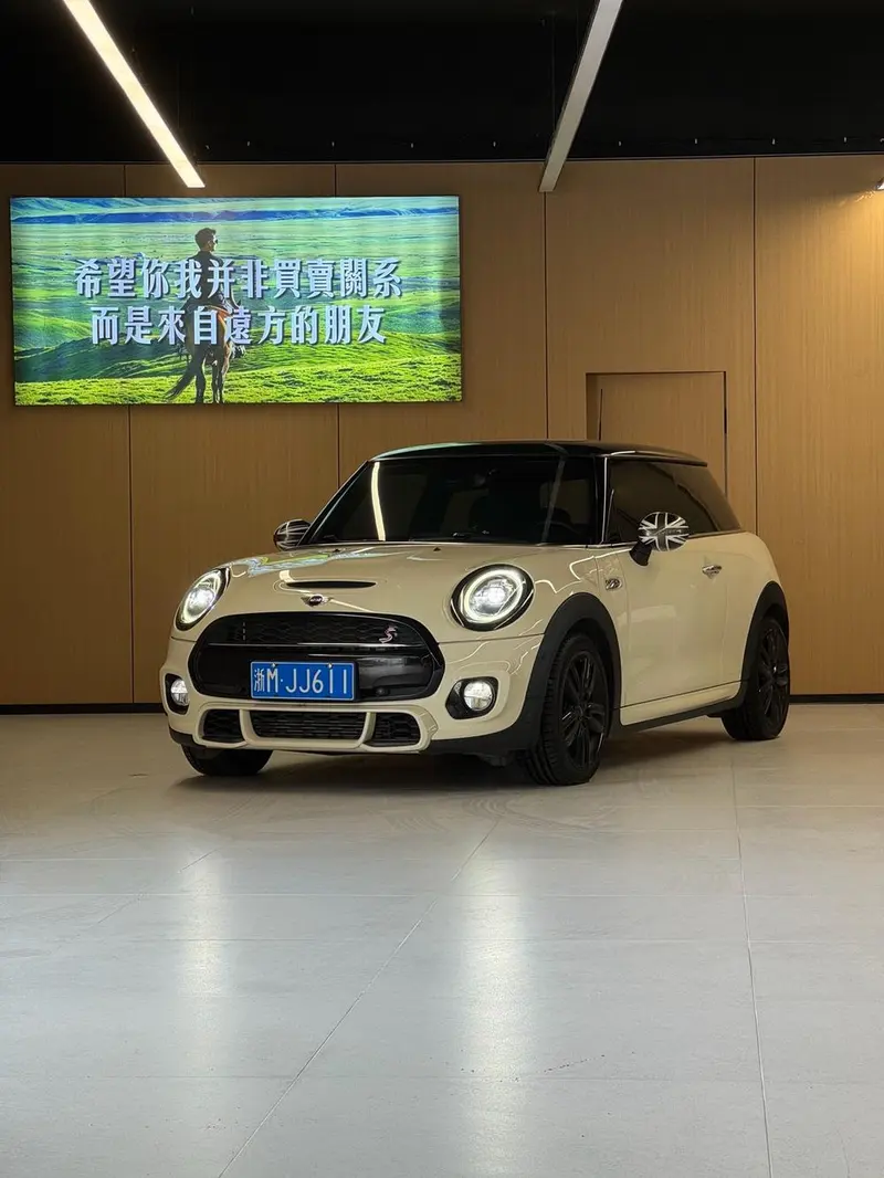MINI MINI 2.0T COOPER S, 2018 — фото 1