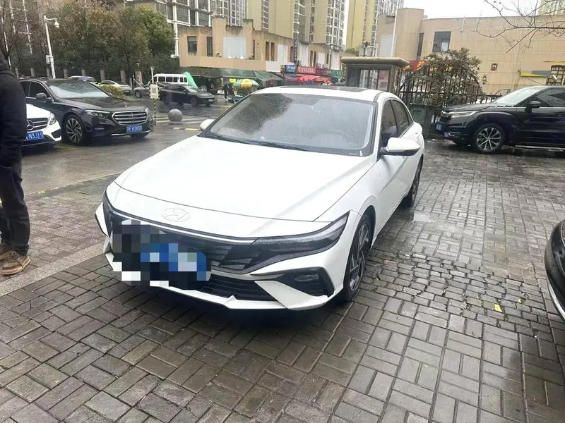 Hyundai Elantra 1.5L CVT GLX Elite Edition, 2023 — фото 1
