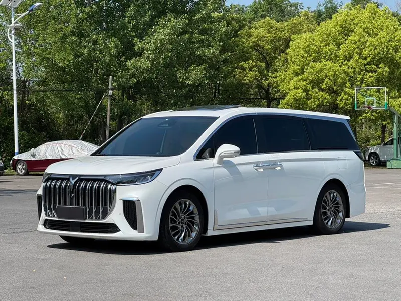 Voyah Dreamer PHEV, 2022