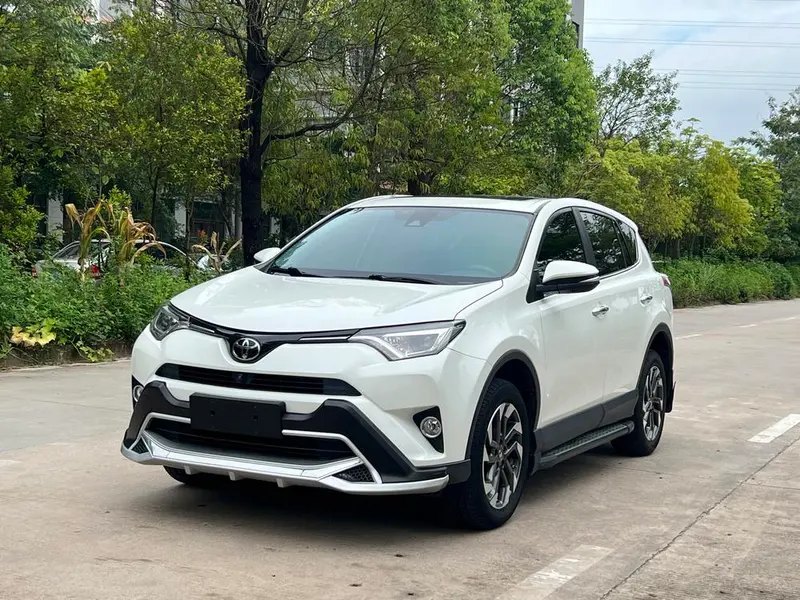 Toyota RAV4 2.5L Auto 4WD Elite i Edition, 2018 — фото 1