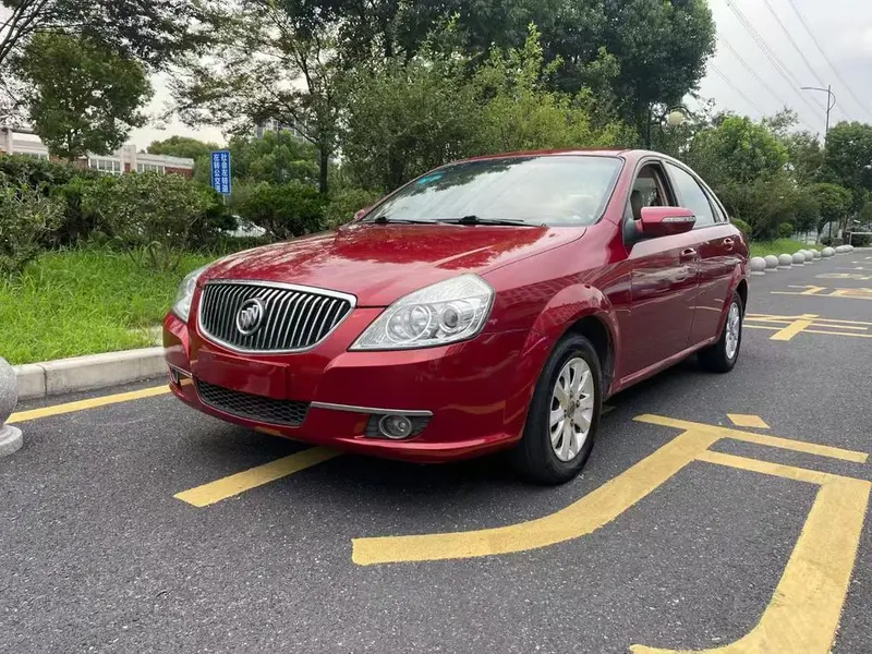 Buick Excelle, 2011