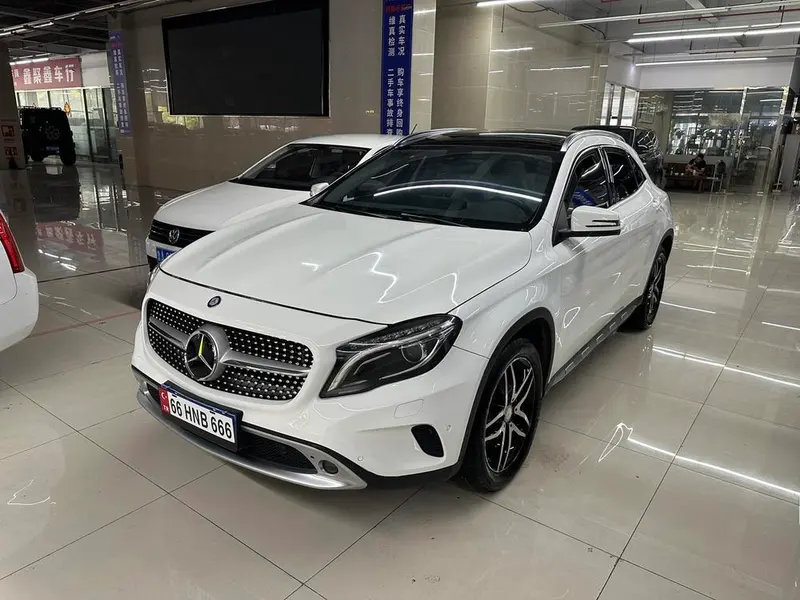 Mercedes-Benz GLA GLA 220 4MATIC Fashion Version, 2016 — фото 1