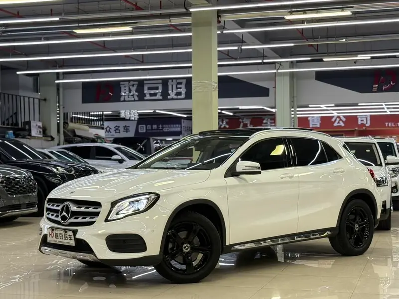 Mercedes-Benz GLA, 2019