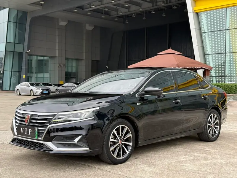 Roewe ei6 45T Hybrid Connected Premium Edition, 2017 — фото 1