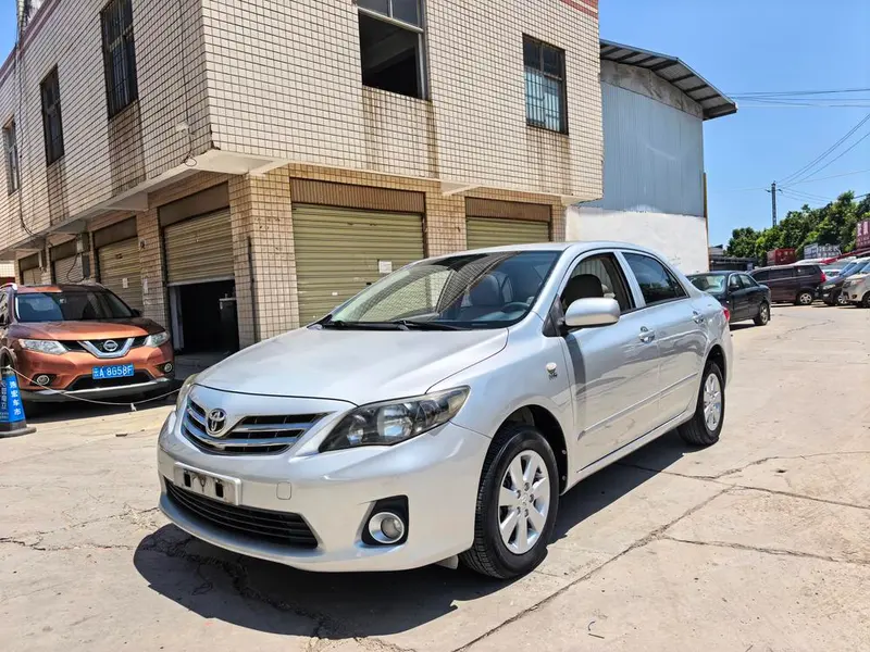 Toyota Corolla Edition 1.6L Auto Stylish Cool Version GL, 2013 — фото 1