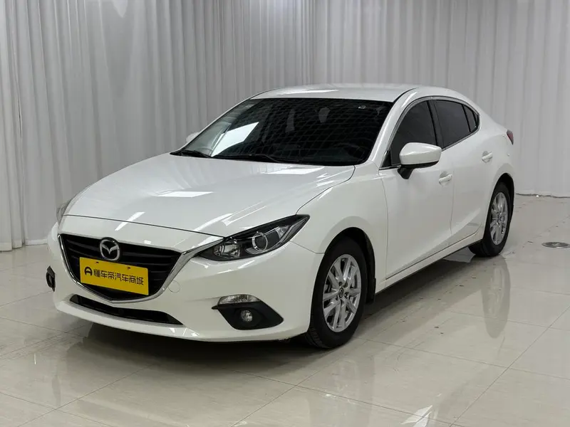 Mazda 3 Axela, 2016