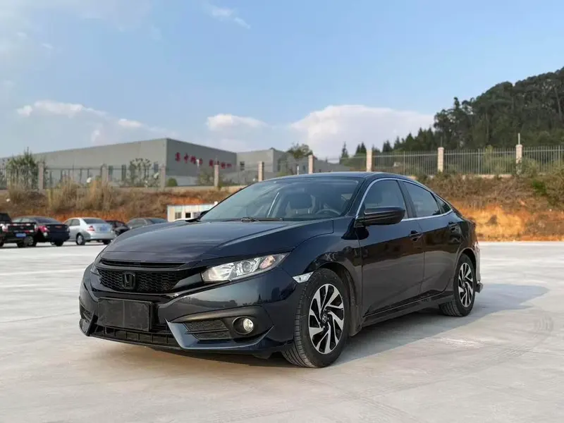 Honda Civic 220TURBO CVT Luxury Edition, 2016 — фото 1