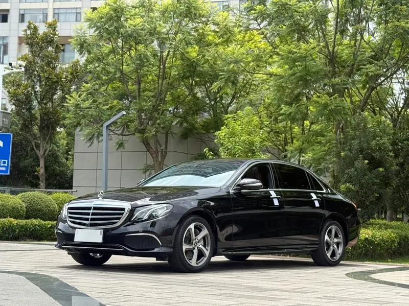 Mercedes-Benz E-Class, 2018