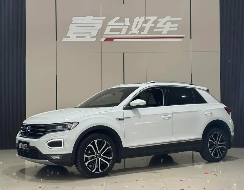 Volkswagen T-Roc, 2022